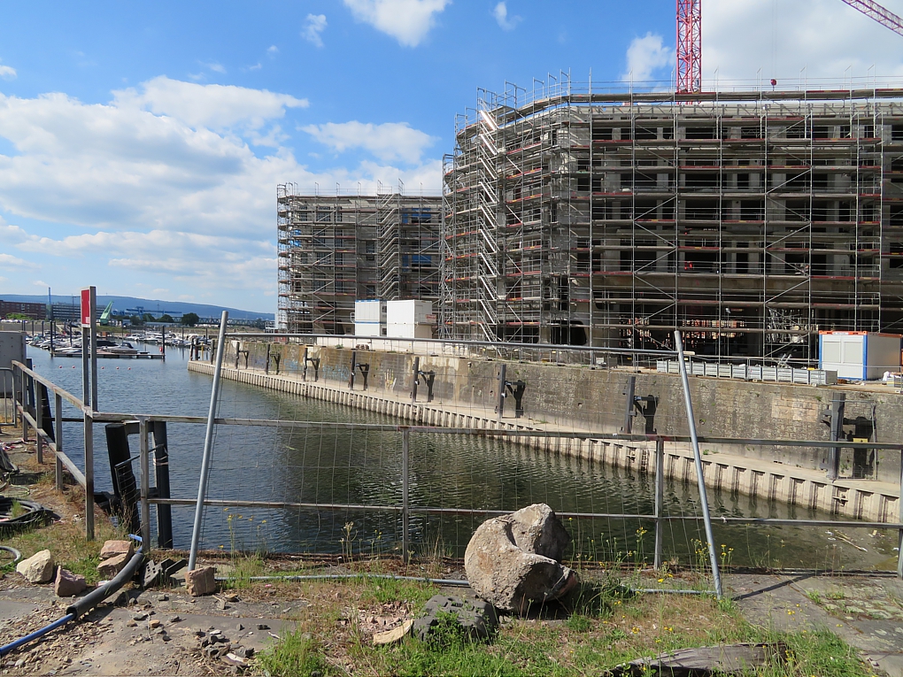 img_85831yka6.jpg